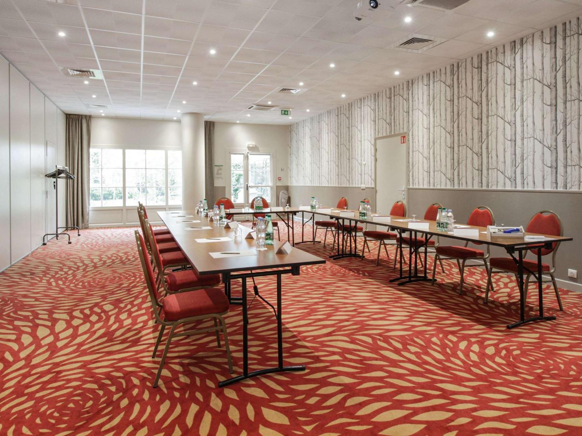 Mercure Rambouillet Relays Du Chateau Екстер'єр фото